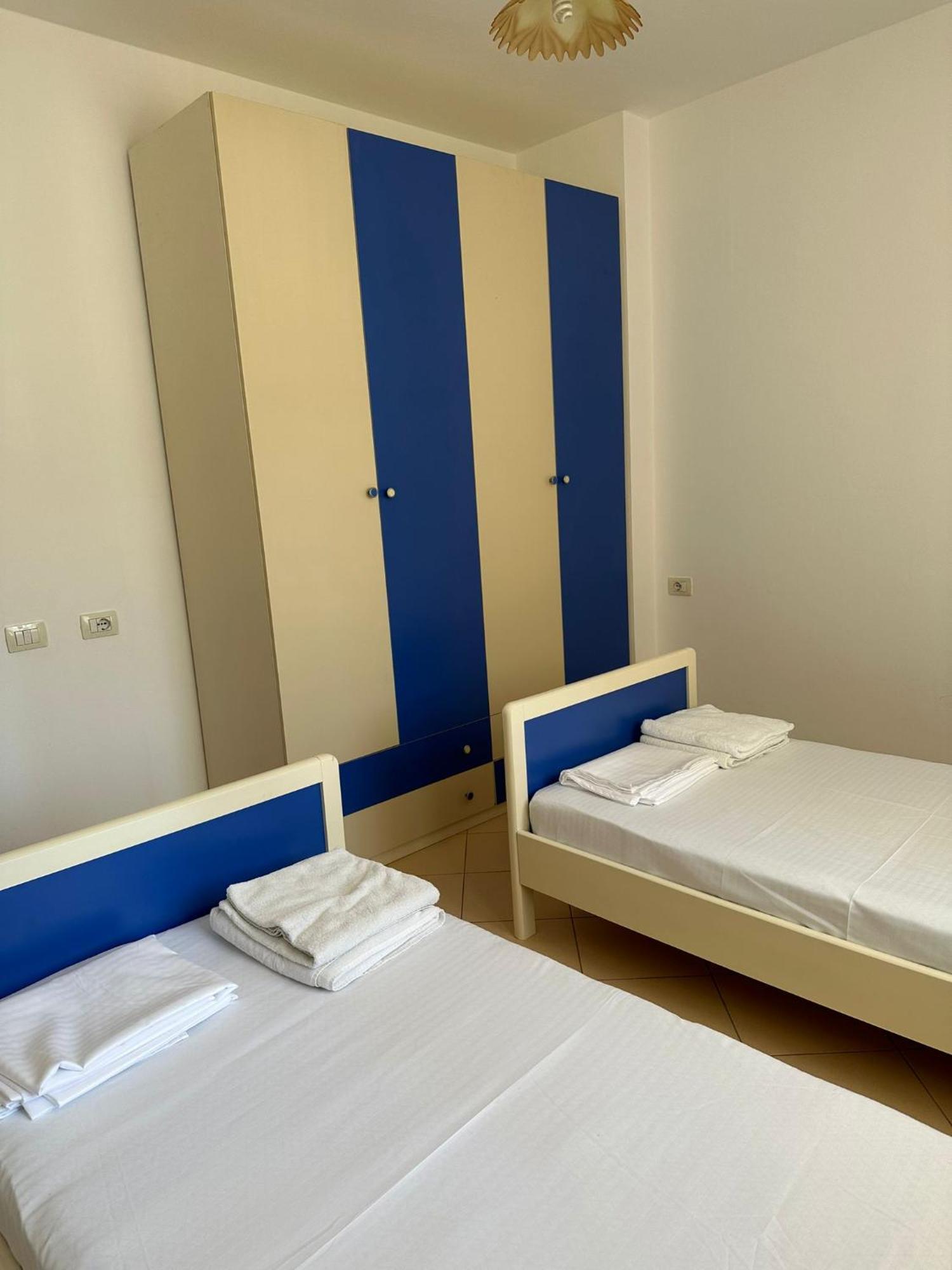 Renting House Vlorë Eksteriør bilde